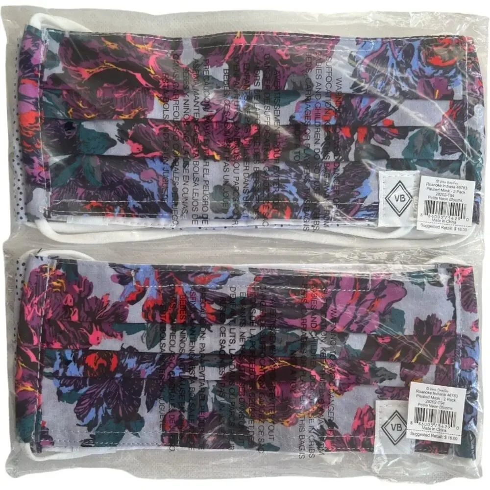 Lot 8 Vera Bradley Cotton Pleated Masks w/ Adjusters 2 pack